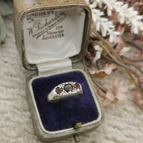 Vintage中古欧洲回流silver老银石榴石戒指13号
