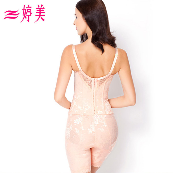 Corset amincissant luxueux en autre - Ref 689468 Image 4