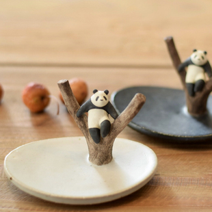 山口麻子丈夫山口tomo粉引可爱熊猫陶小碟收纳碟送礼树枝款摆件