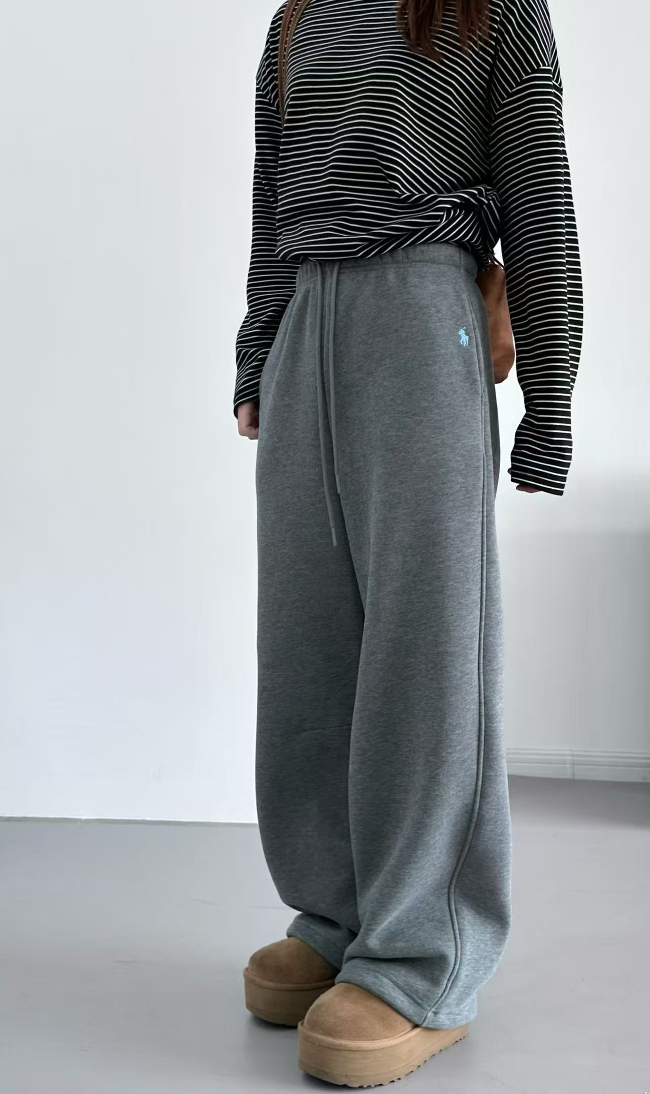 A1038 松紧腰宽松加厚加绒休闲裤女韩版百搭阔腿弯刀裤实体店同款