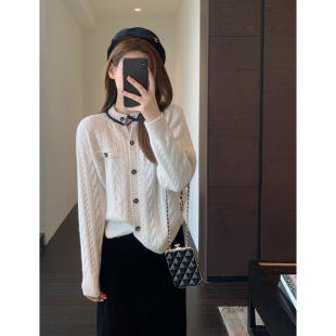 毛衣短款 AMR 时髦洋气慵懒舒适显瘦开衫 氛围感 外套女2026新