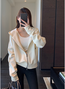 AMR UU◆好穿到爆 高品质五明治空气层面料减龄连帽卫衣女秋新款