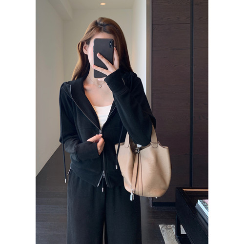 AMR UU◆重磅真丝羊绒保暖舒适厚实百搭连帽上衣外套女卫衣秋冬新