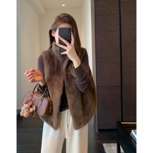氛围感慵懒时髦立领毛绒绒马甲外套女上衣新款 叠穿神器 AMR