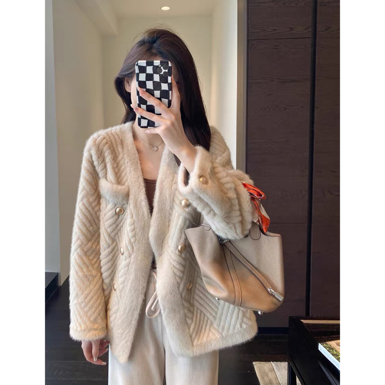 AMR UU◆优雅随性 客供仿水貂保暖毛绒上衣厚外套女2024秋冬新款