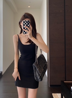 AMR UU◆秋冬不可缺 单穿内搭吊带裙修身显瘦背心裙女连衣裙新款