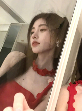 泰国代购品牌Zazzie2026春夏挂脖花朵螺纹裹胸上衣抹胸鞠婧祎同款