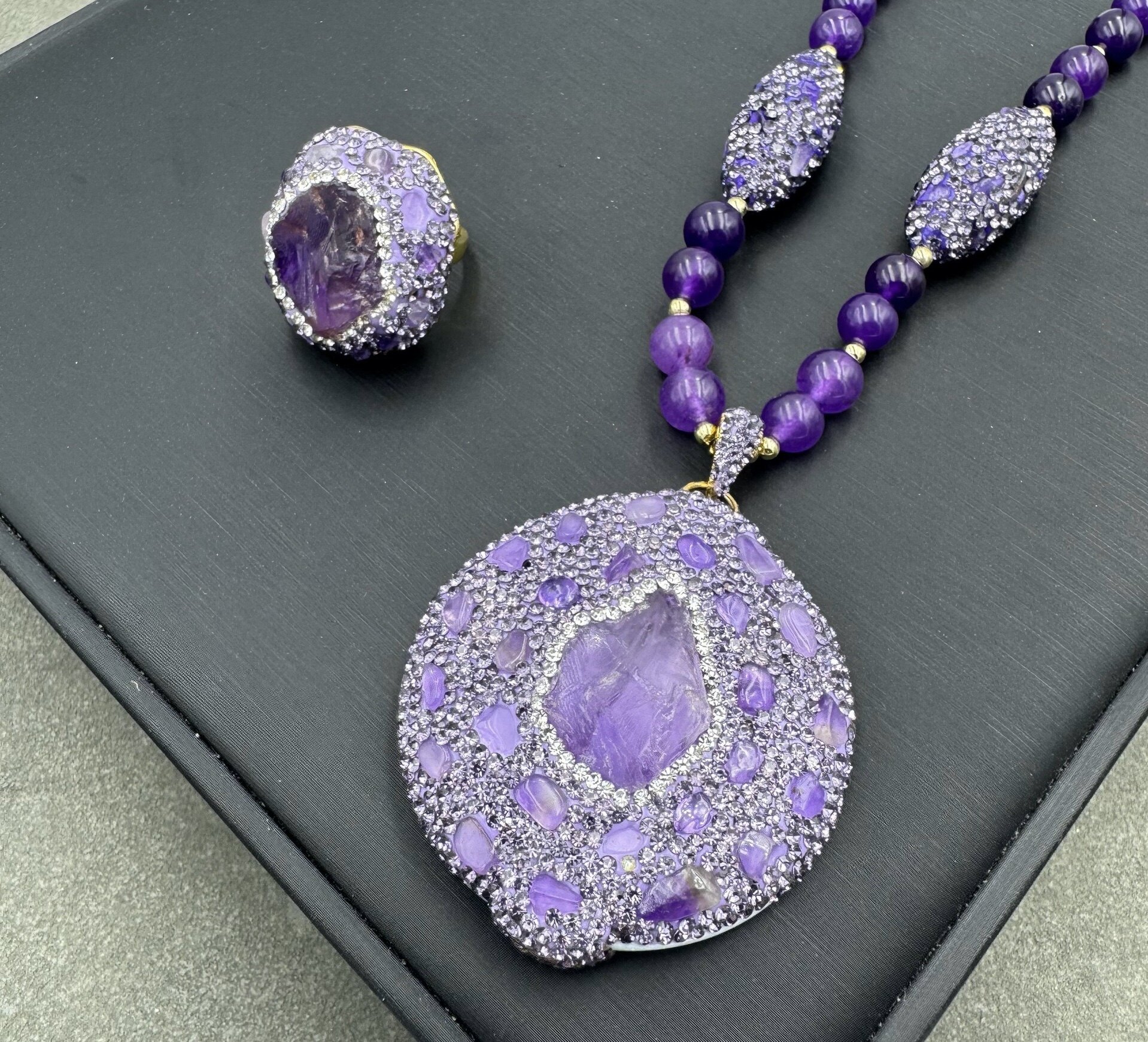 天然紫水晶戒指镶嵌紫色水晶碎石法式欧美个性高档女戒指