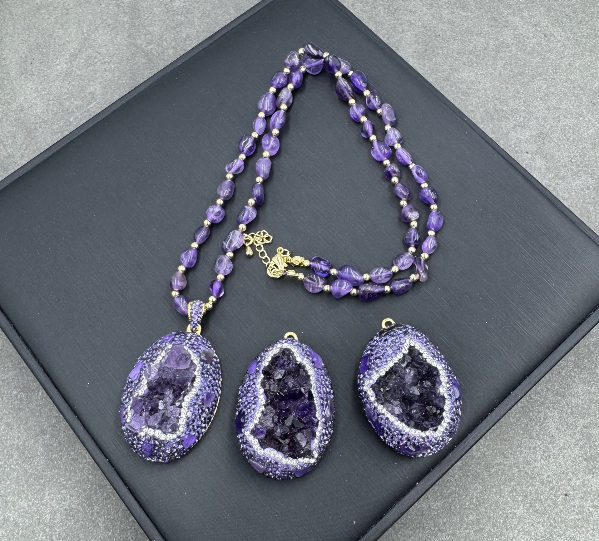 新款乌拉圭原矿紫晶原石吊坠项链法式欧美个性毛衣链时尚保色饰品