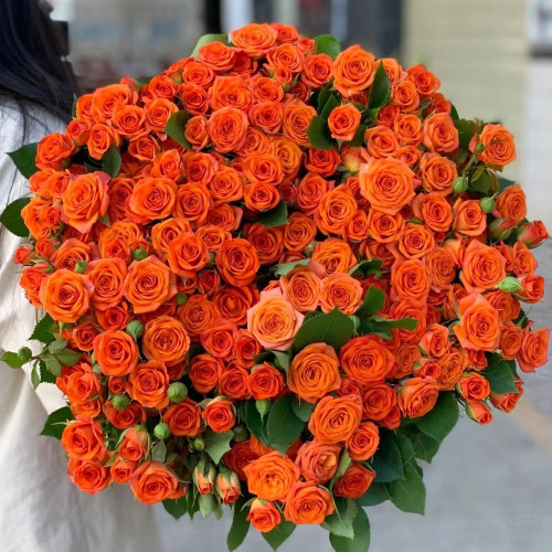 橙色芭比多头小玫瑰泡泡云南昆明直发鲜花花束速递同城情人节礼物