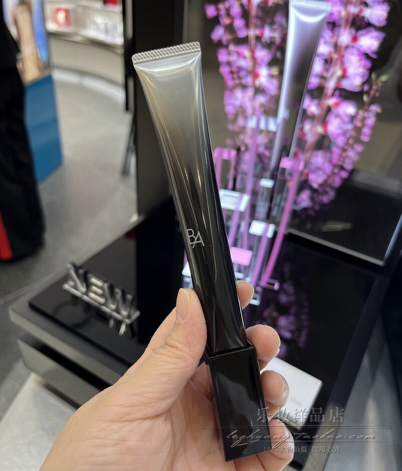 乐妆洋品店 日本专柜新版黑BA碧艾赋颜晨光眼霜紧致亢糖化衰老26g