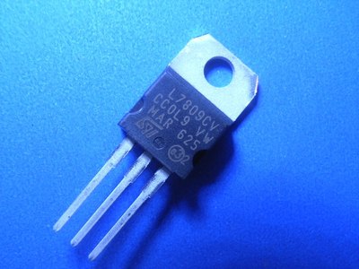 国产| L7809CV TO220 ST 全新现货 9V 三端稳压