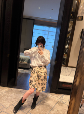 wann现货 葡萄成熟时法式复古印花缎面半身裙