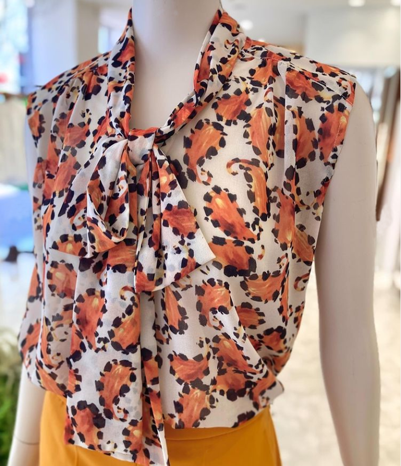 佩斯利花纹丝滑柔软凉快感衬衫