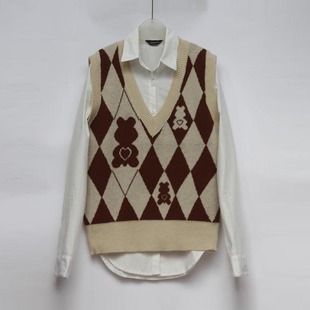 小众设计感女早春叠穿针织毛马甲26新款复古洋气菱格V领外穿背心