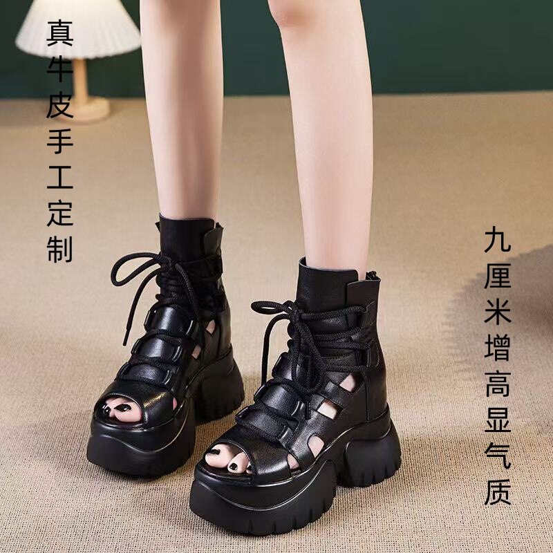 9CM内增高厚底真皮罗马凉鞋女2026夏季新款头层牛皮黑色时尚百搭