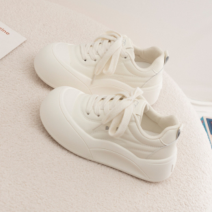 女款 子配阔腿裤 2026新款 百搭运动休闲丑萌板鞋 春季 奶白厚底小白鞋
