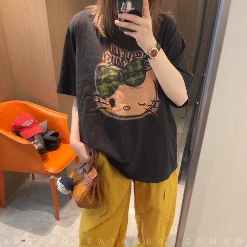 现货2026夏季新款女装做旧水洗绿色kitty印花深棕色软棉短袖T恤