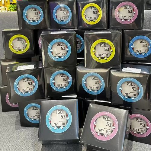 联保Suunto Zoop Novo潜水电脑表颂拓专业手表高氧自由潜深潜