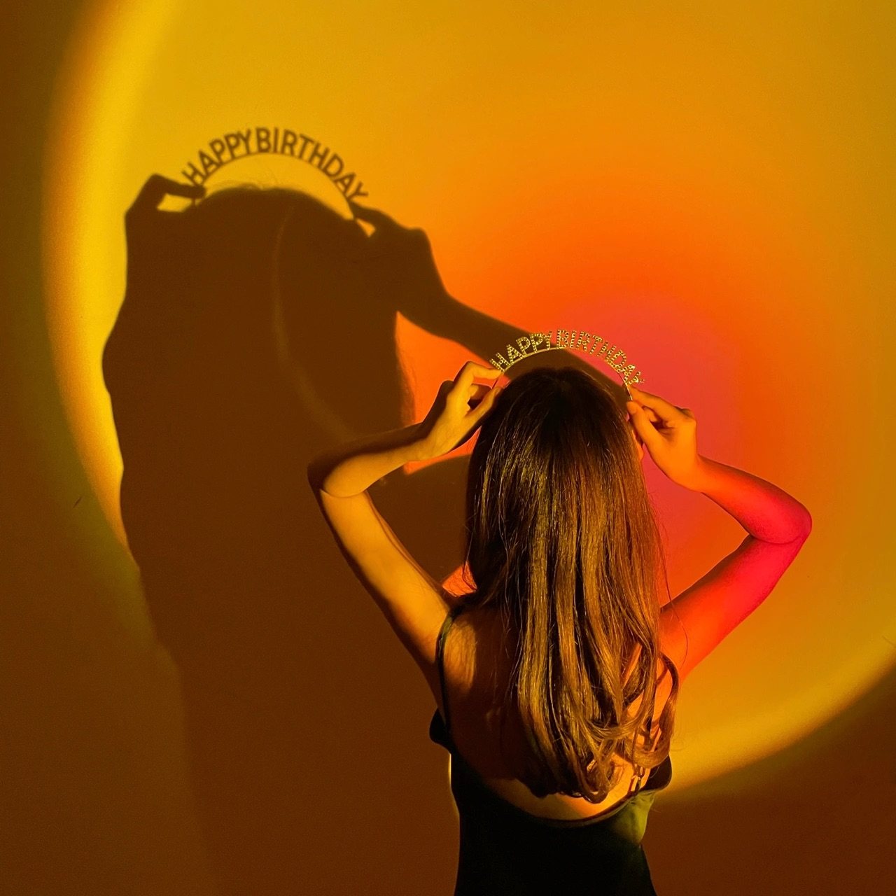 ins网红生日发箍装饰日落灯拍照道具氛围投影灯快乐头饰场景布置,节庆用品/礼品,节日装扮用品,淘宝优惠券,粉丝福利购,淘宝优惠卷