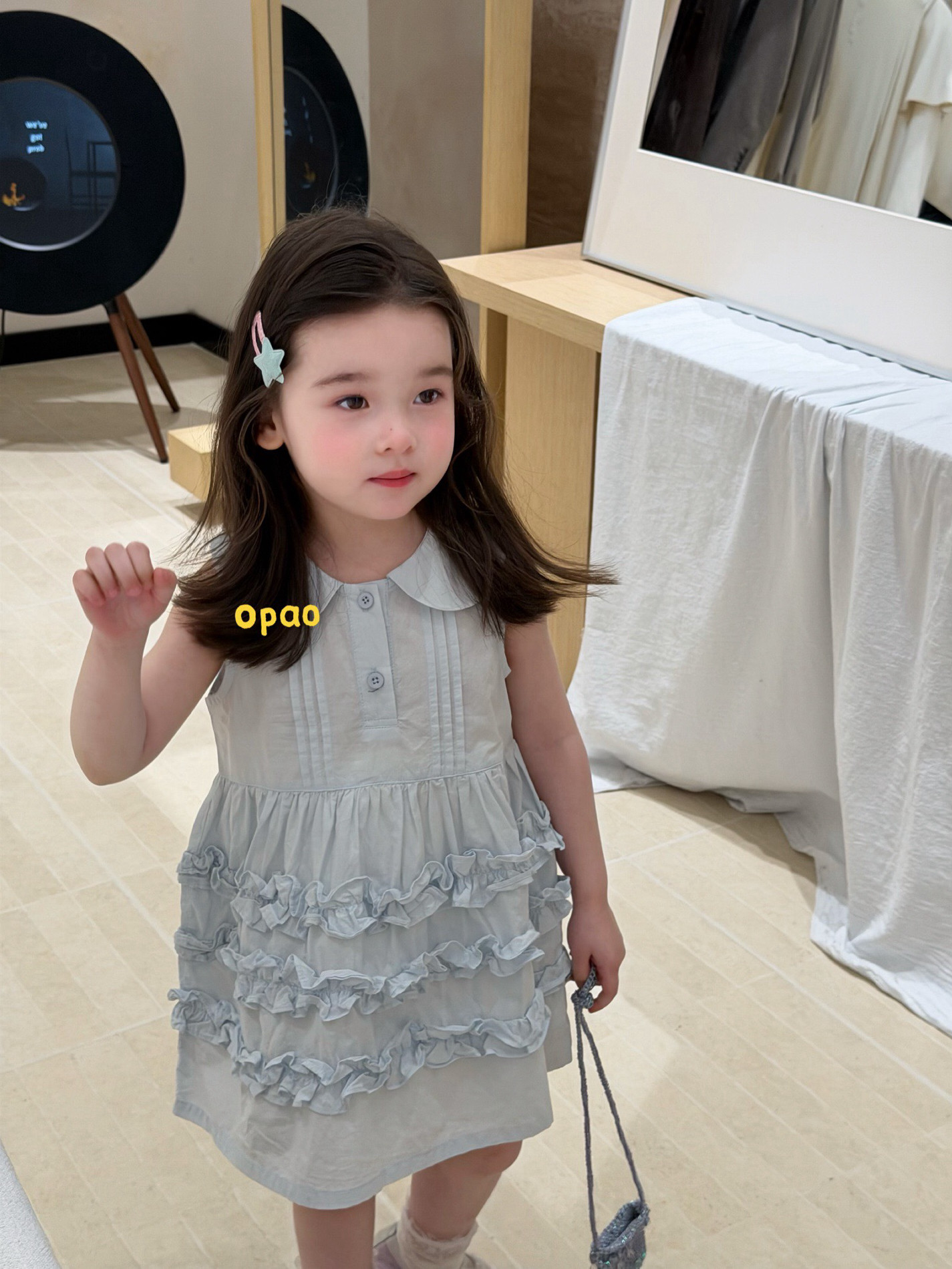 凡妈童装2026夏季新款女童小童韩版花边娃娃领棉布无袖连衣裙洋气