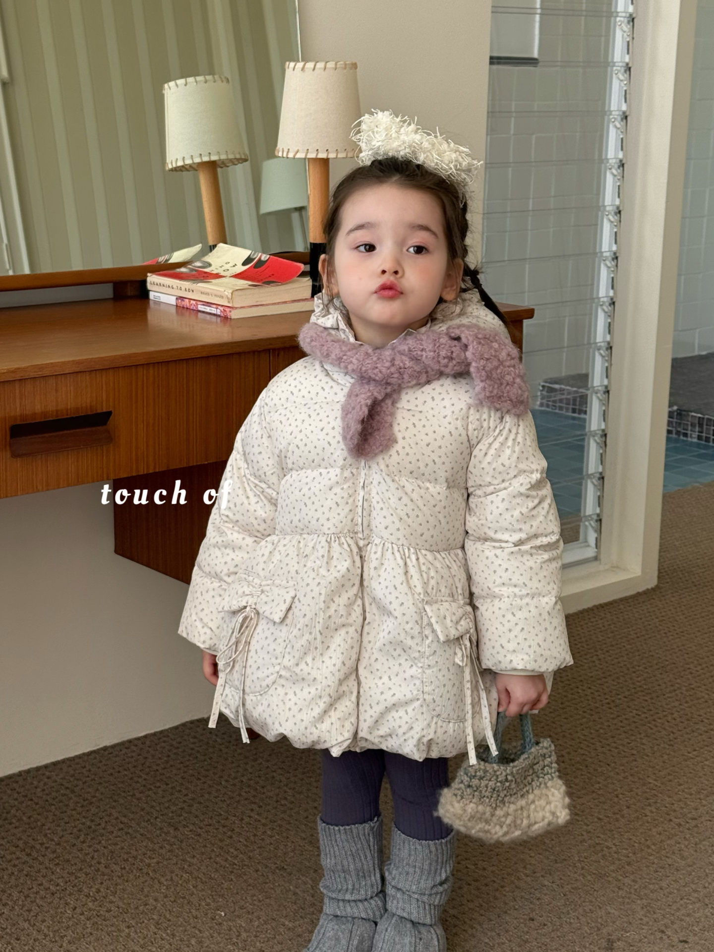 女童韩系甜美碎花花苞连帽羽绒服