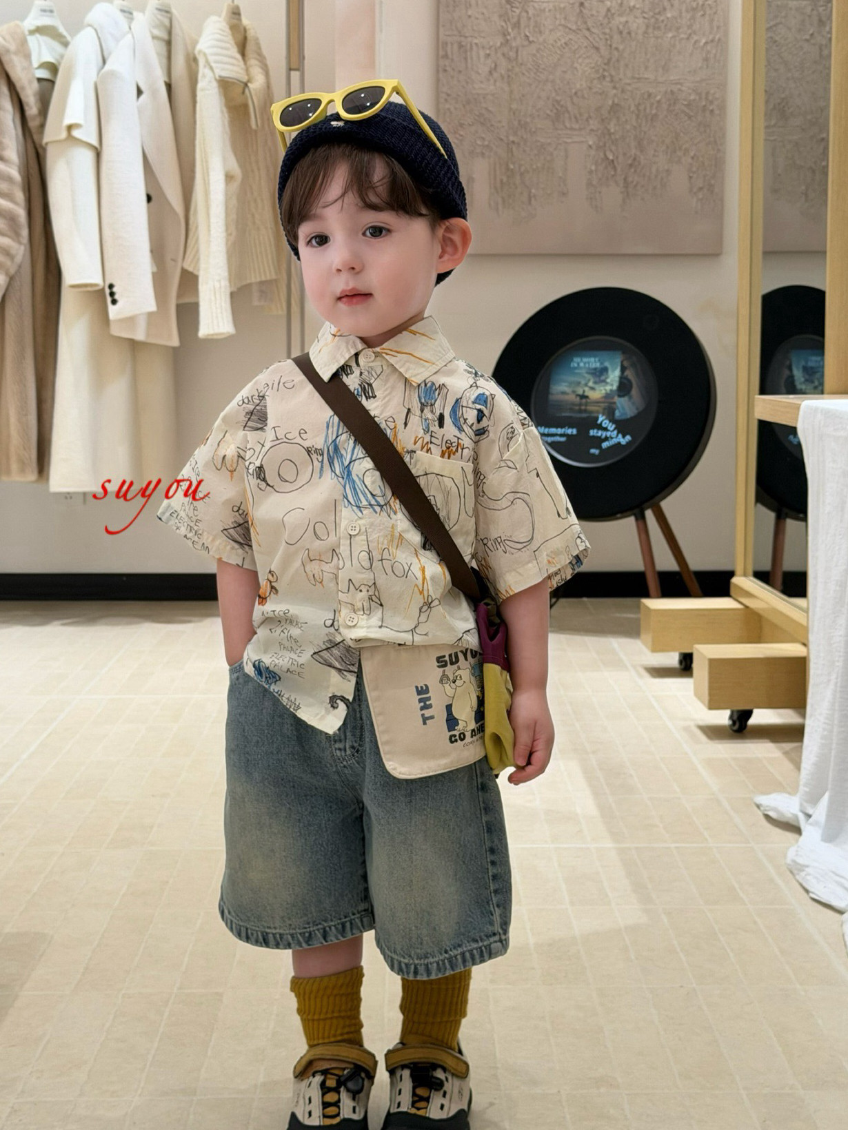 凡妈童装2026夏季新款男童小童韩版卡通腰包牛仔中裤涂鸦休闲衬衫