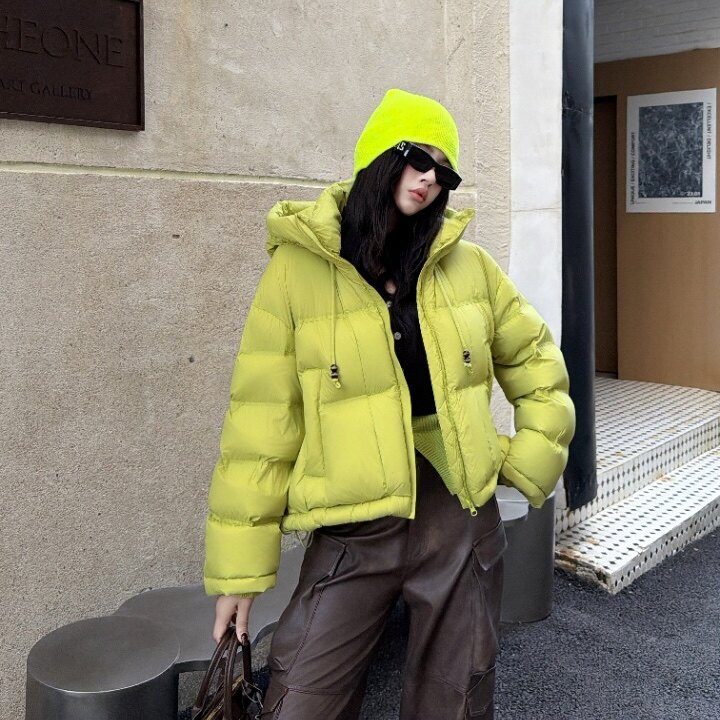 韩版宽松短款90白鸭绒羽绒服女款连帽冬季加厚保暖百搭冬装外套