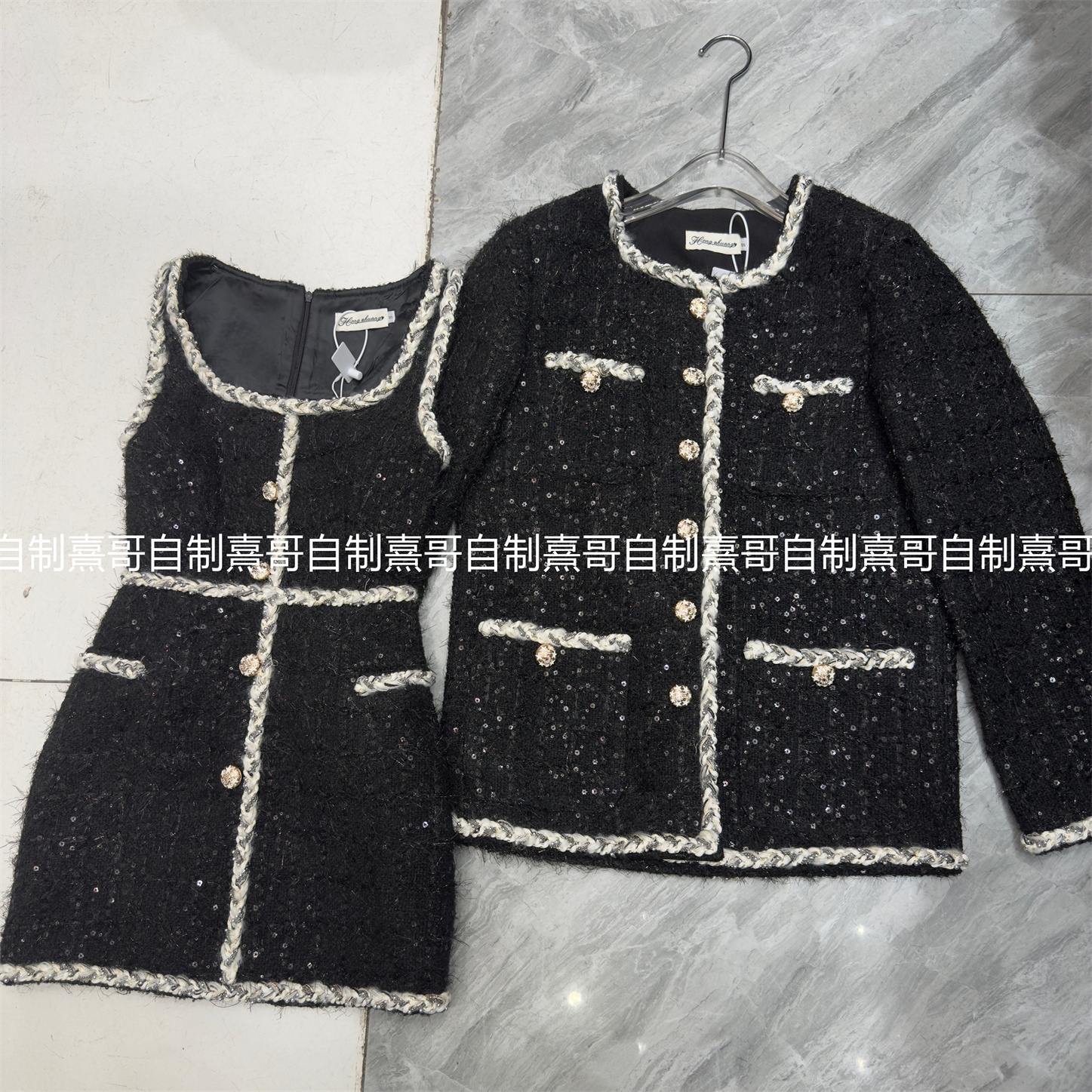 气质名媛粗花呢花朵扣吊带背心连衣裙轻奢小香风叠穿毛呢金边外套