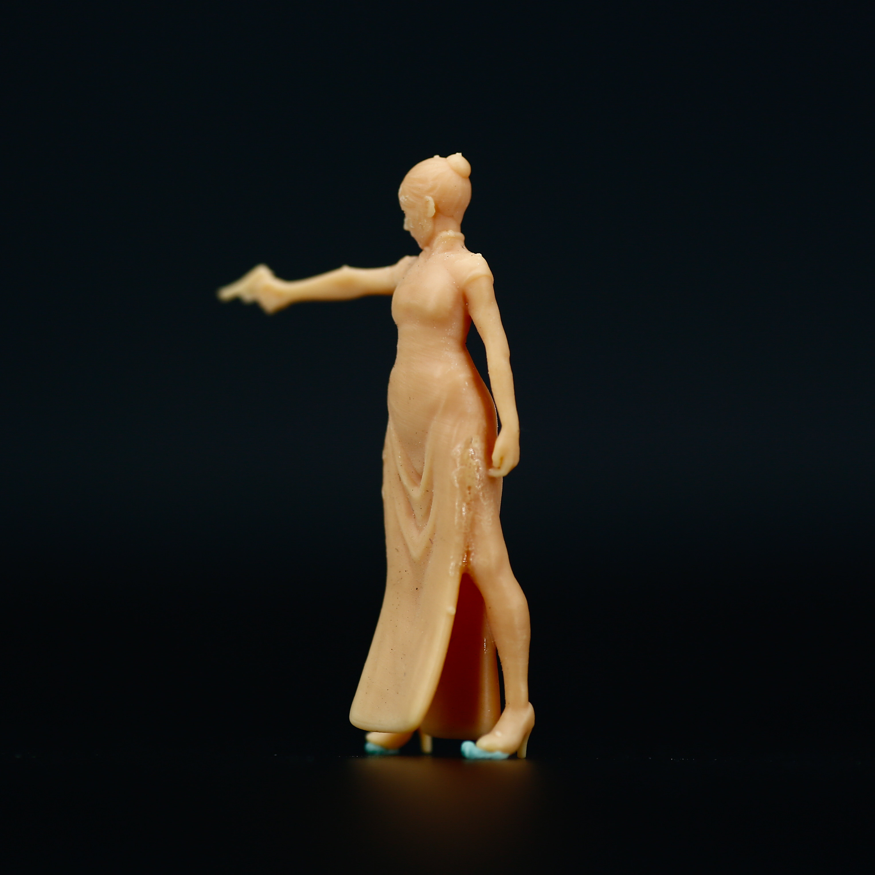 l142性感旗袍美女杀手1/64小人偶人物模型微缩景观沙盘静态模型