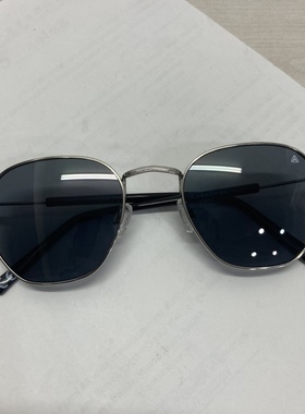 出口德国太阳镜墨镜个性酷小椭圆镜片女中小脸防紫外线uv400外贸