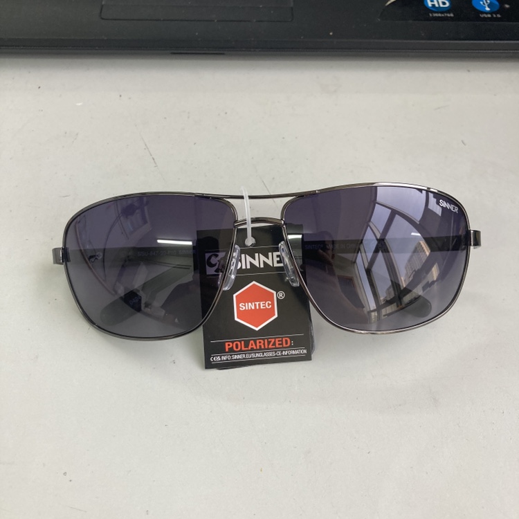 出口荷兰男士偏光太阳镜长方框墨镜开车司机镜防紫外线中老年爸爸