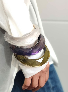 白水晶镭射人鱼姬小众树脂手镯