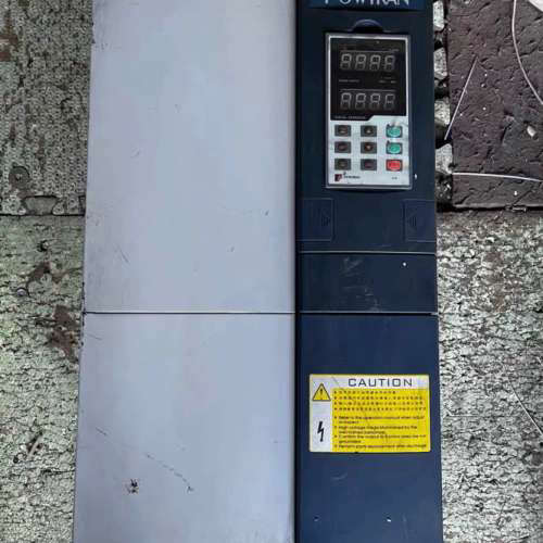 普传PI7800变频器37kw  PI7800 037G3议价。