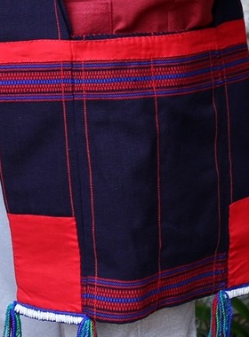 临沧古茶园摘茶纯棉手工织