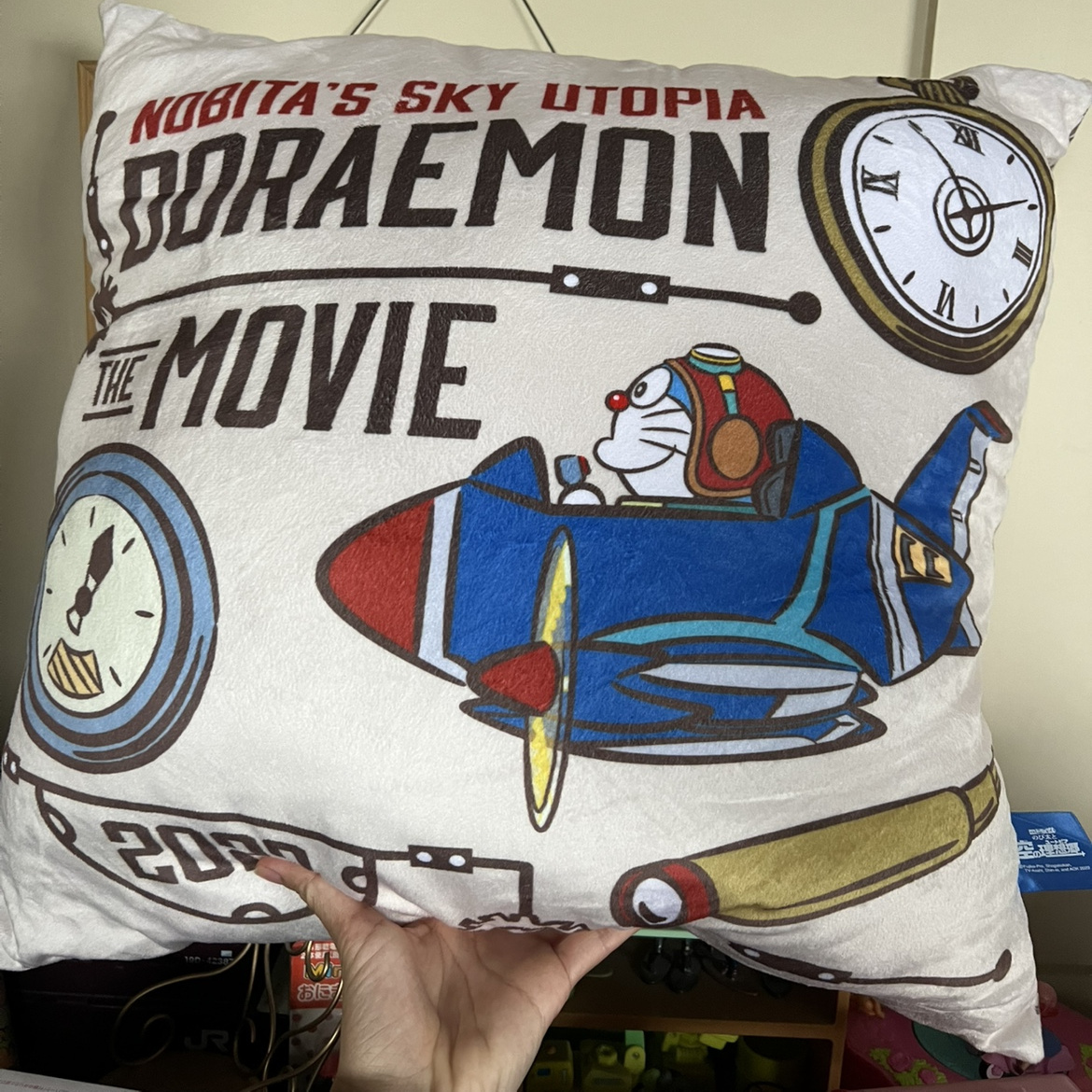 哆啦A梦卡通抱枕动漫毛绒靠垫