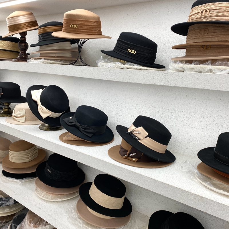 秋冬女士气质羊毛礼帽女网红名媛风羊毛盆帽贝雷帽马术帽黑色帽子