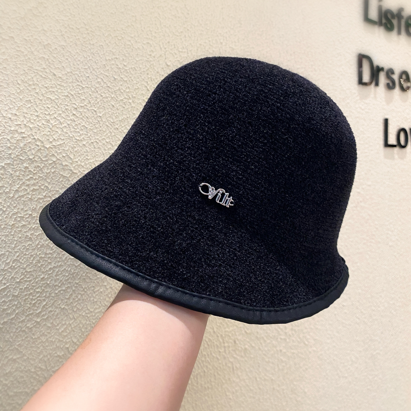 百搭防寒黑色水桶帽盆帽渔夫帽