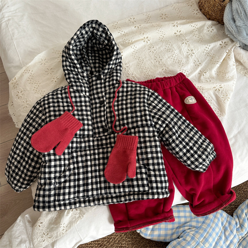 2025冬季新品童装儿童带帽格子棉服女童宝宝夹棉加厚长袖棉衣外套