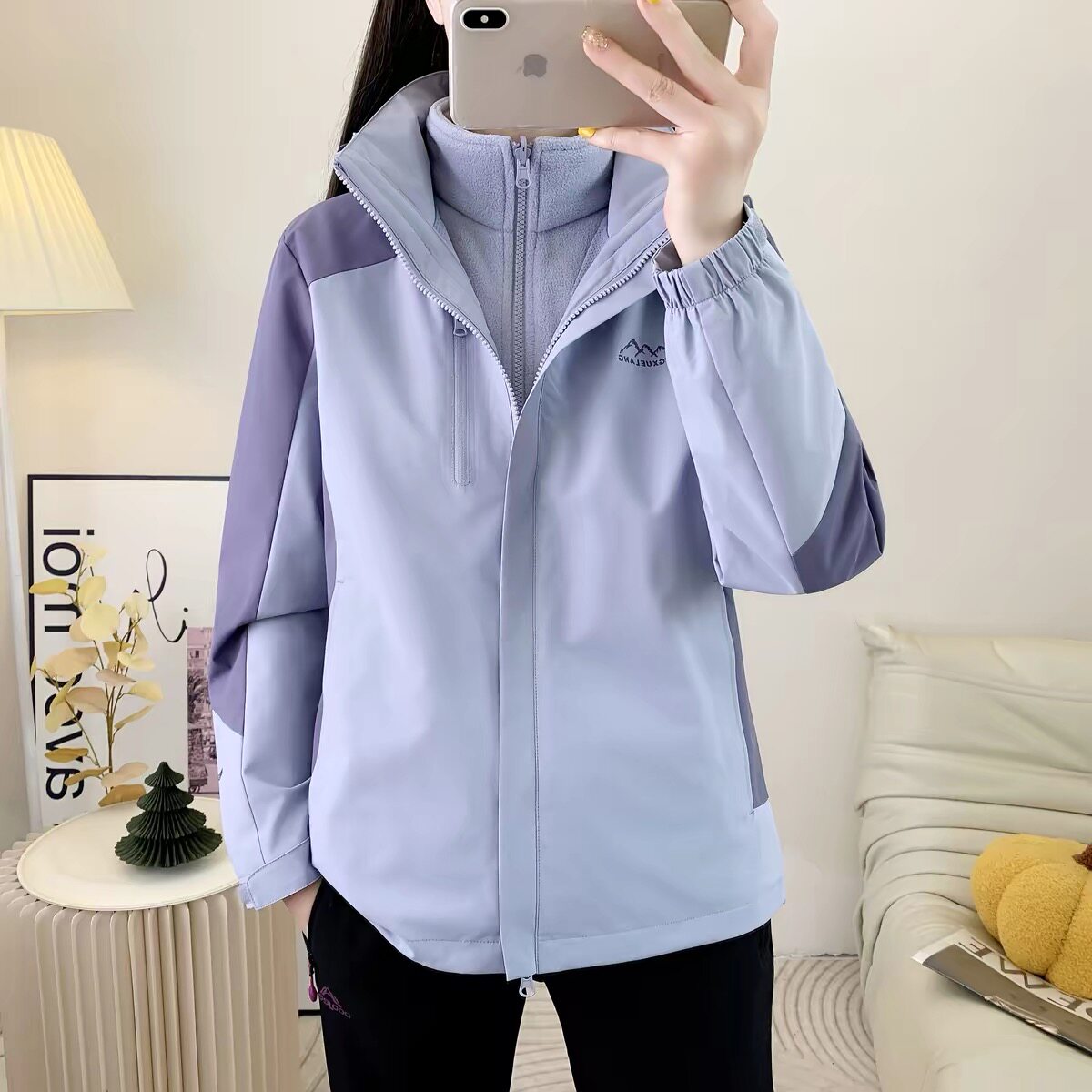 秋冬新品三合一冲锋衣女两件套户外休闲徒步登山服内胆可拆卸外套
