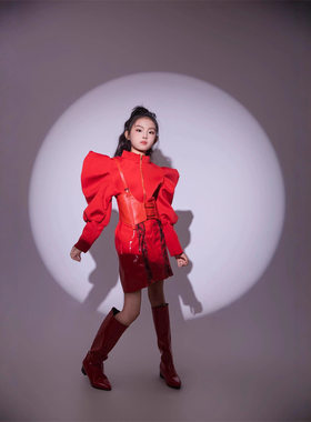 女童红色外套皮裙套装