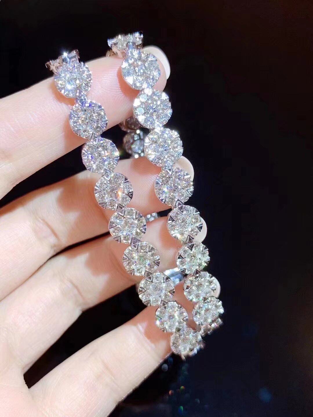 18K金镶女款8.8克拉天然南非大钻小钻圆形钻石手链真金真钻送证书