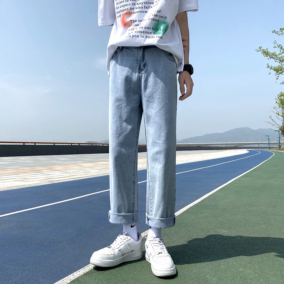 N18-P40夏天蓝色牛仔裤宽松直筒休闲裤子纯色牛仔，男装牛仔裤，电商B327