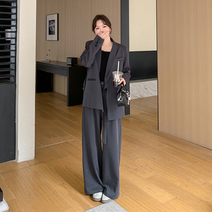 灰色上班通勤穿搭西装套装女2025新款初春高级感西服阔腿裤两件套图片