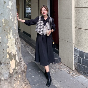法式格子衬衫连衣裙两件套女2022早秋新款高级感休闲时尚马甲套装图片