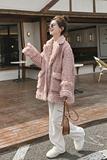 羊羔毛拼接粉色小香风厚外套女秋冬2025新款高级感超好看毛呢西装，女装毛呢外套，惟卡贝娜