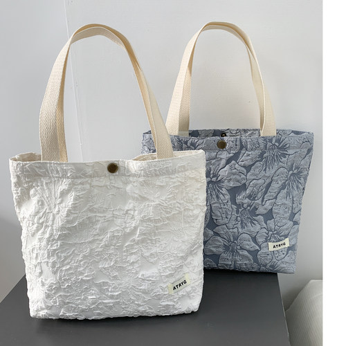 韩系立体浮雕花朵手提小号帆布包