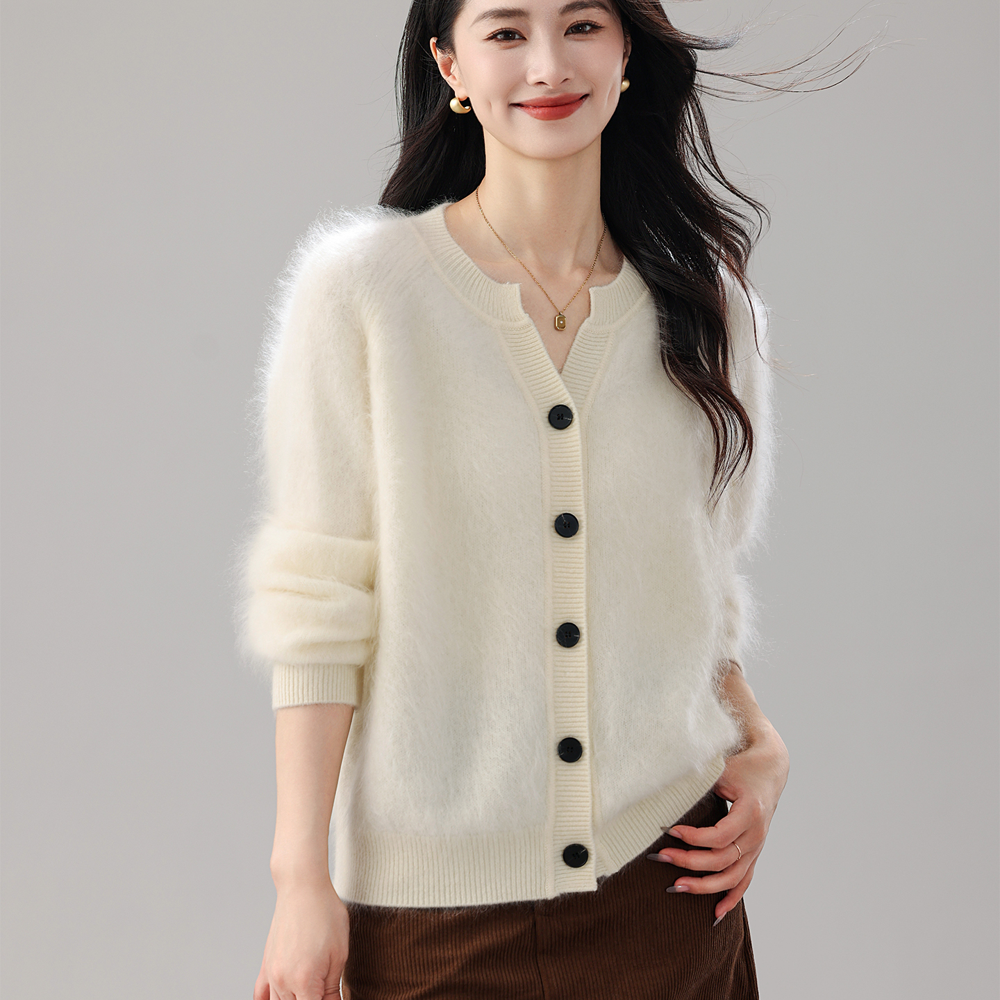 加厚拉绒开衫100%山羊绒圆领女