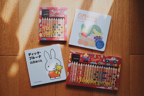 日本 国誉 儿童混色彩色铅笔  混色彩铅 奇妙画法 凹凸拓印本