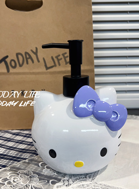 外贸日单 凯蒂猫hellokitty沐浴挤压瓶 粉色紫色KT立体树脂按压瓶